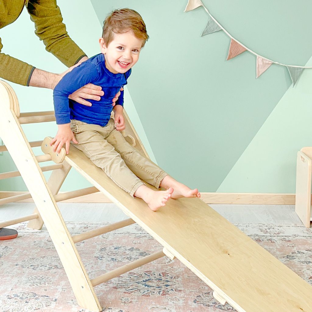 CRANBERRY CLIMBER - Montessori Wooden Triangle Climber for Kids - Shopthatapp.ca