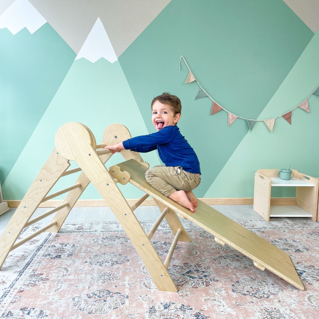 CRANBERRY CLIMBER - Montessori Wooden Triangle Climber for Kids - Shopthatapp.ca
