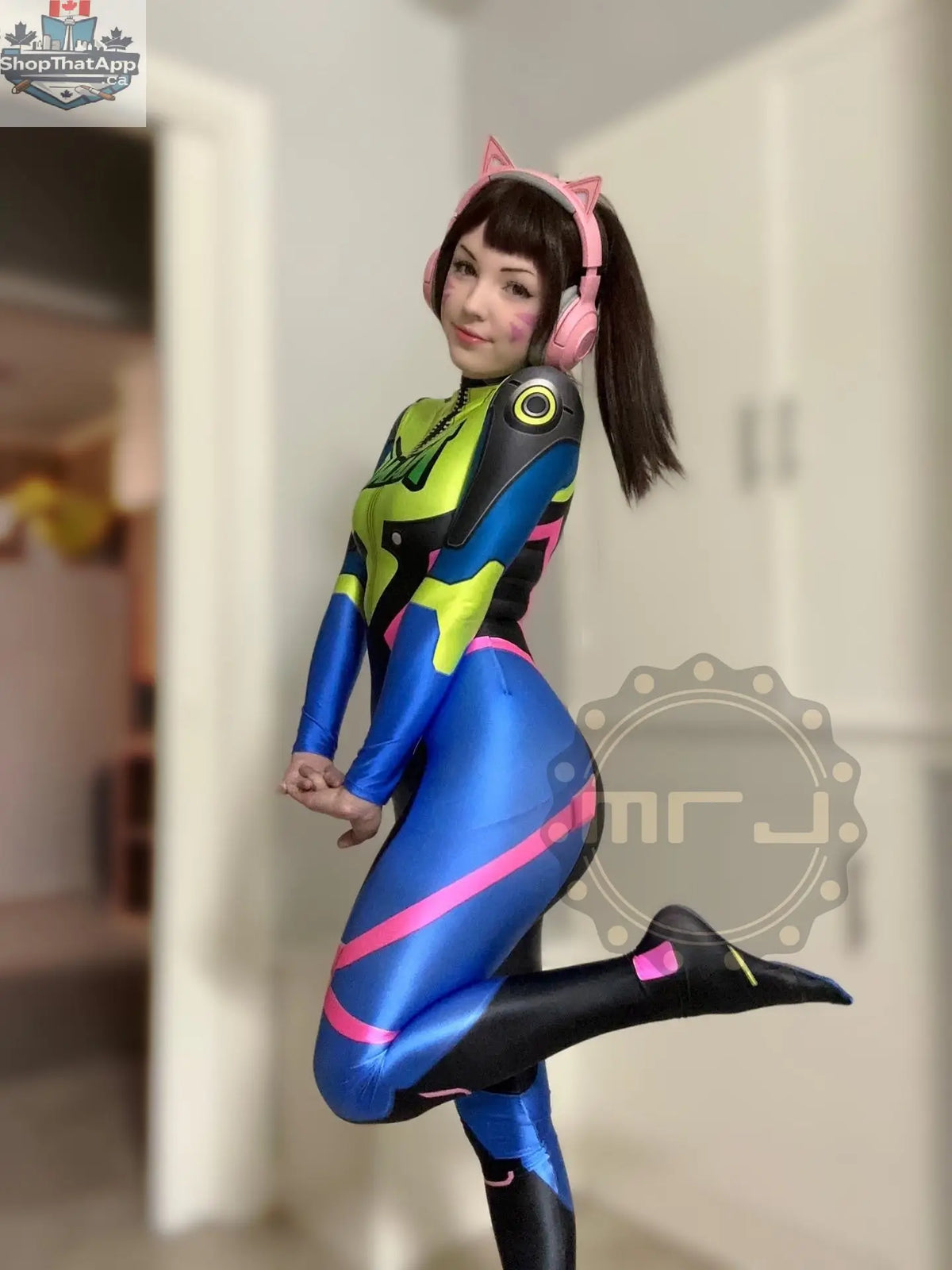 MRJCOS spandex cosplay bodysuit, full-body Zentai costume perfect for Halloween, featuring sleek, stretchy fabric and vibrant design.