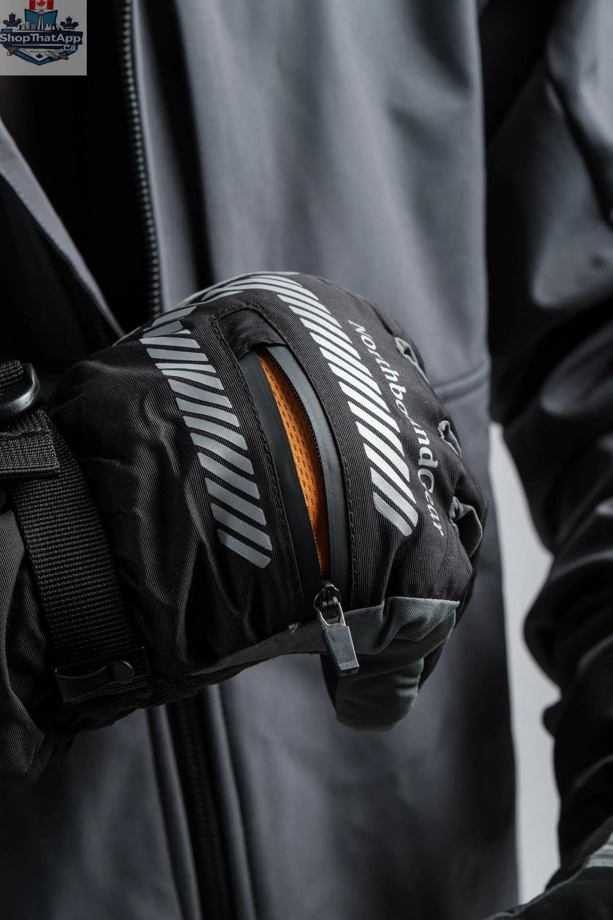 Defender 3-in-1 Touchscreen Gloves for Ultimate Protection and Versatility - Shopthatapp.ca