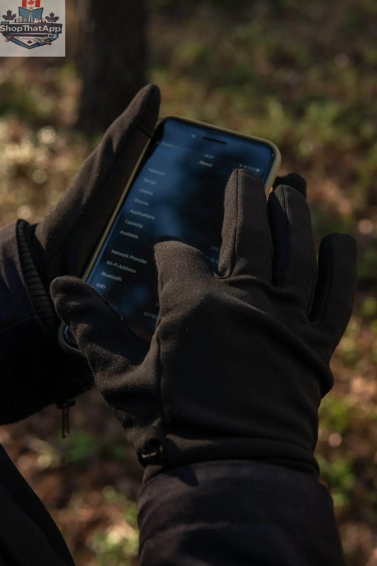 Defender 3-in-1 Touchscreen Gloves for Ultimate Protection and Versatility - Shopthatapp.ca