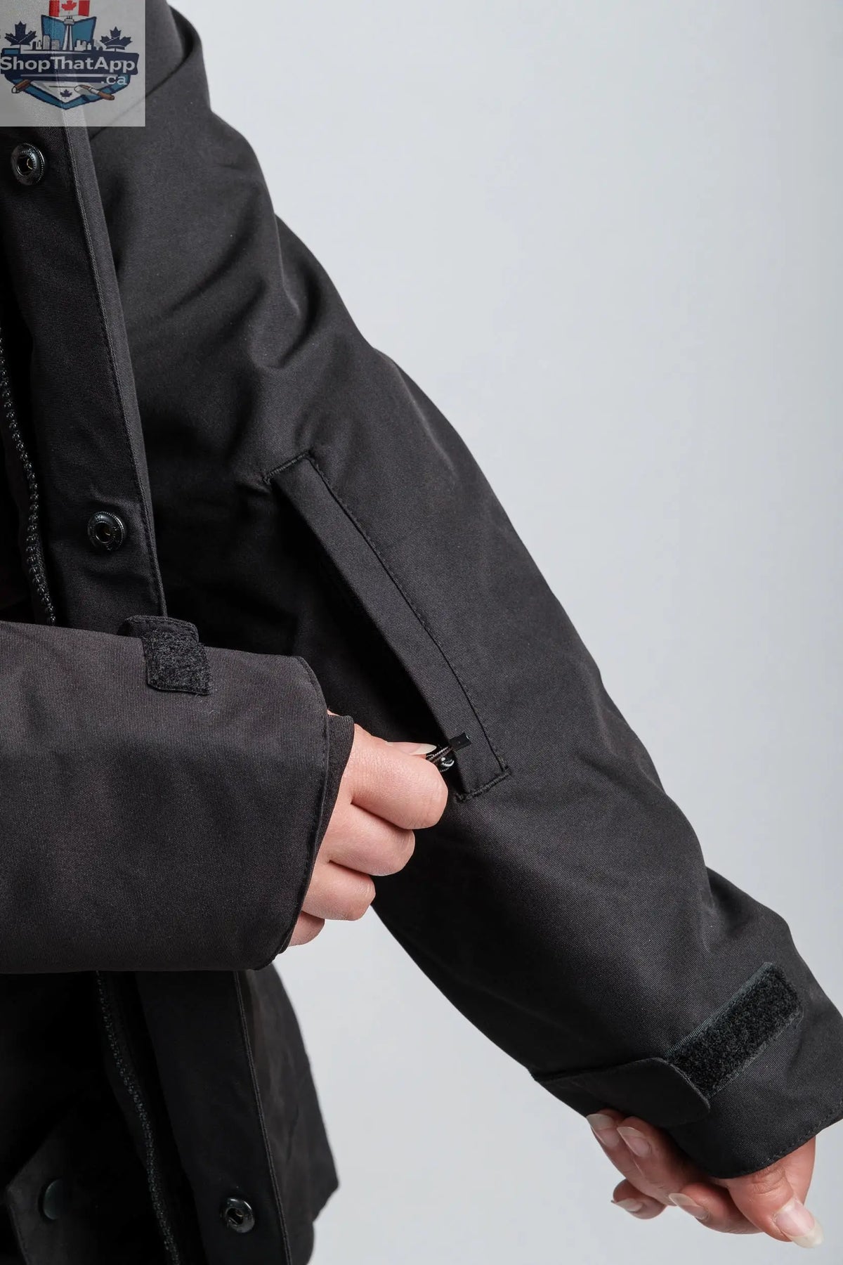 Women's Apex Waterproof Jacket - Premium Women's Waterproof Jacket for All Weather - Shopthatapp.ca