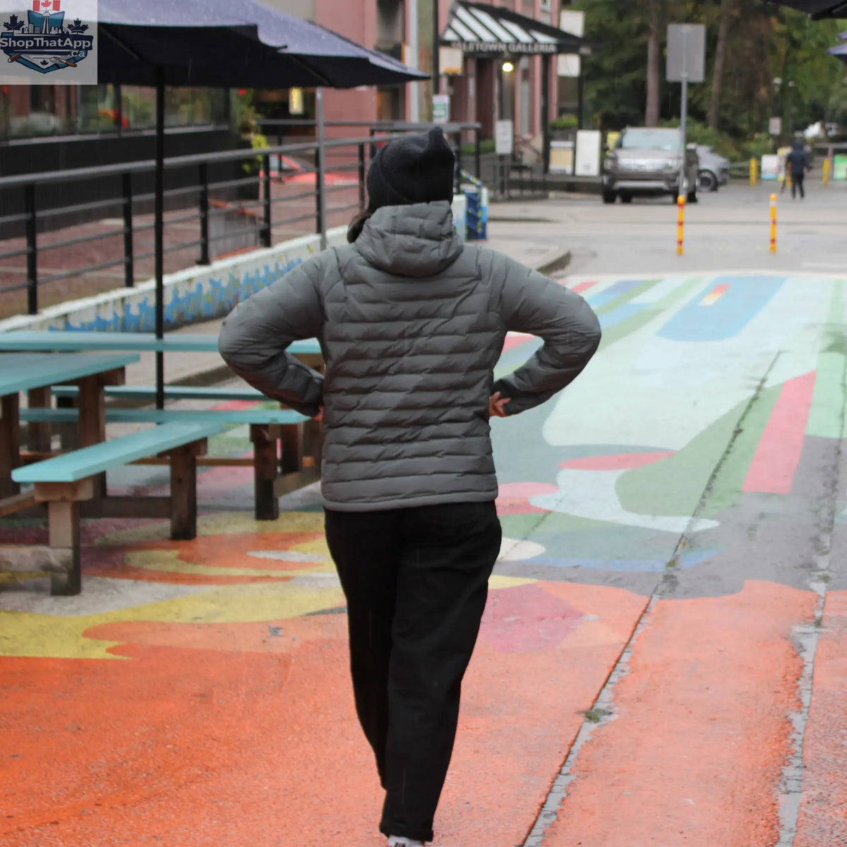Northern Sun Dawson women's lightweight down jacket with waterproof fabric, woven design, and practical pockets for urban lifestyle.