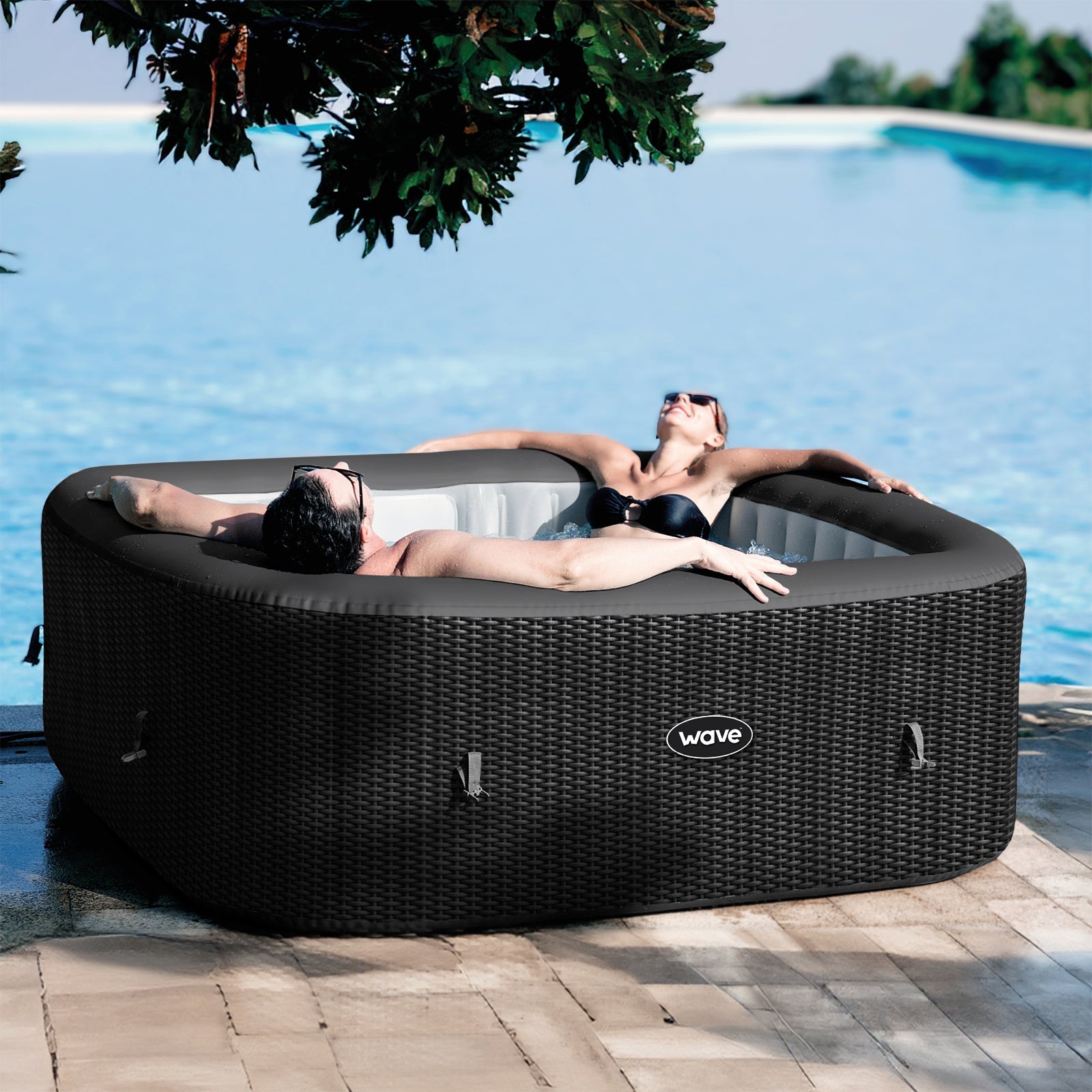 Wave | Pacific | 4/6-Person Inflatable Hot Tub | Square | Integrated Heater - Www.Shopthatapp.ca
