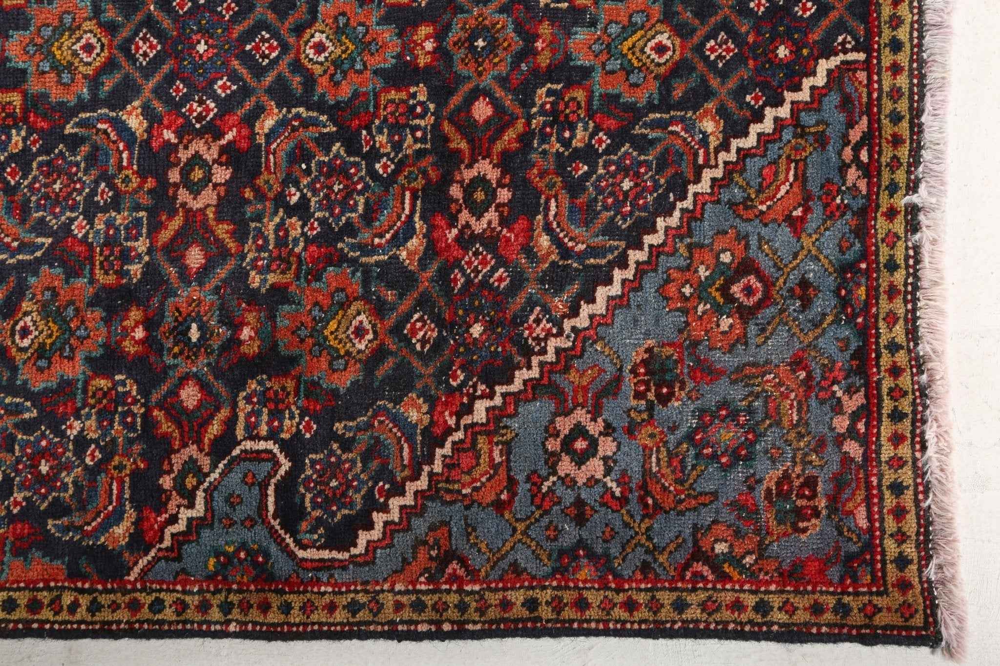 Persian Ardabil Rug | 5' 4" x 8' 6"
