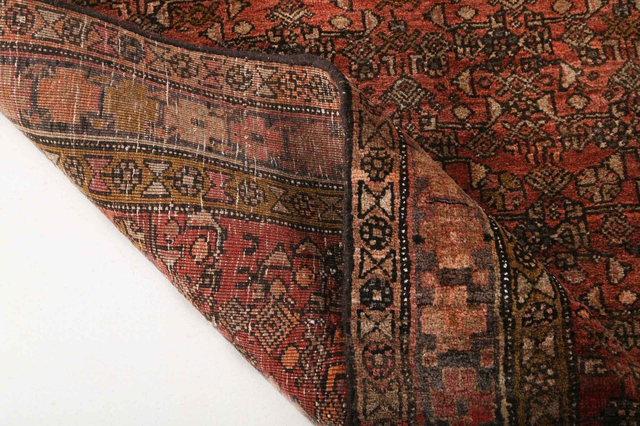 Persian Bidjar Rug | 4' 2" x 5' 9"
