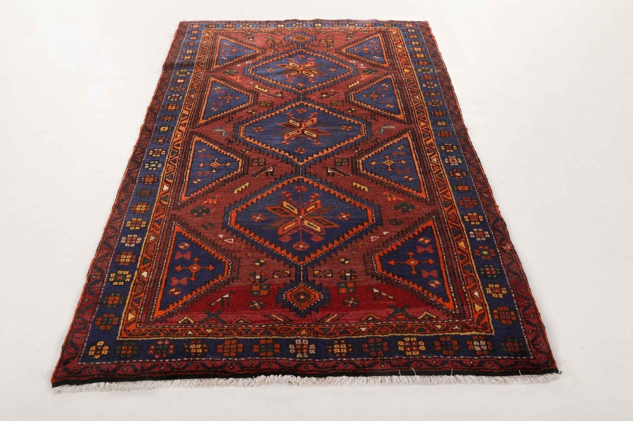 Persian Hamadan Rug | 4' 6" x 7' 3"