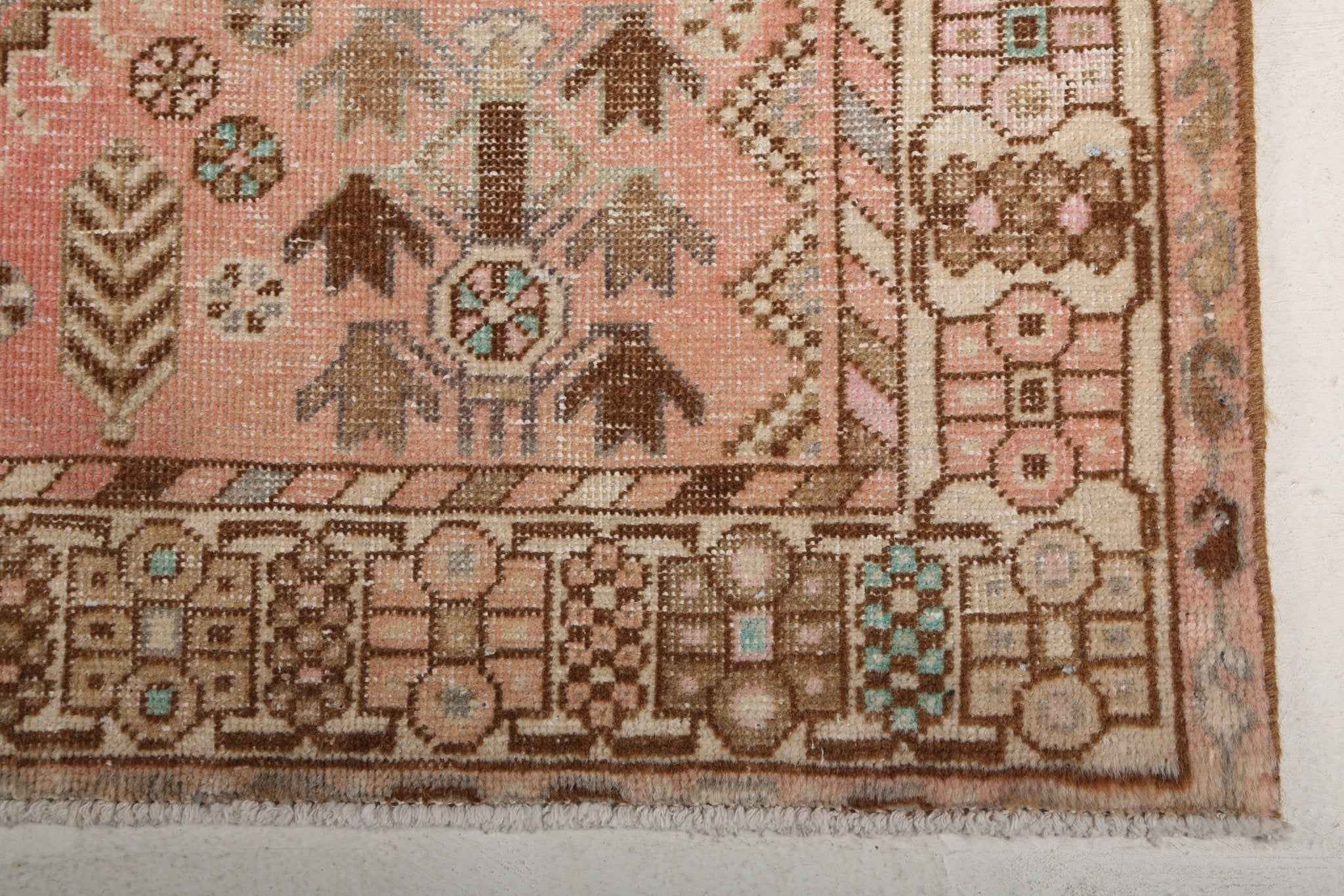 Persian Mahal Rug | 4' 9" x 9' 5"