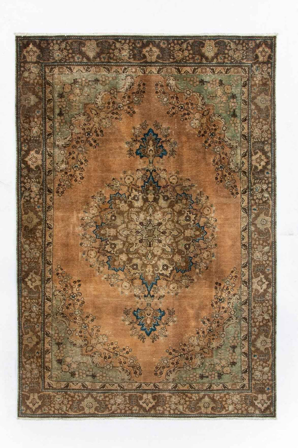 Persian Tabriz Rug | 6' x 9'