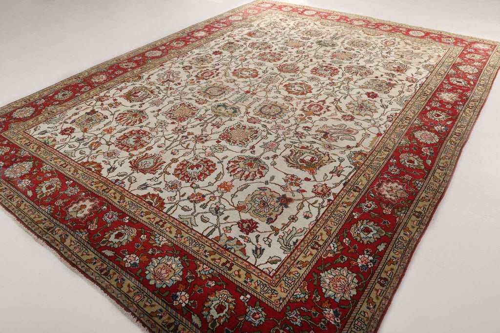 Persian Tabriz Rug | 9' 5" x 12' 10"