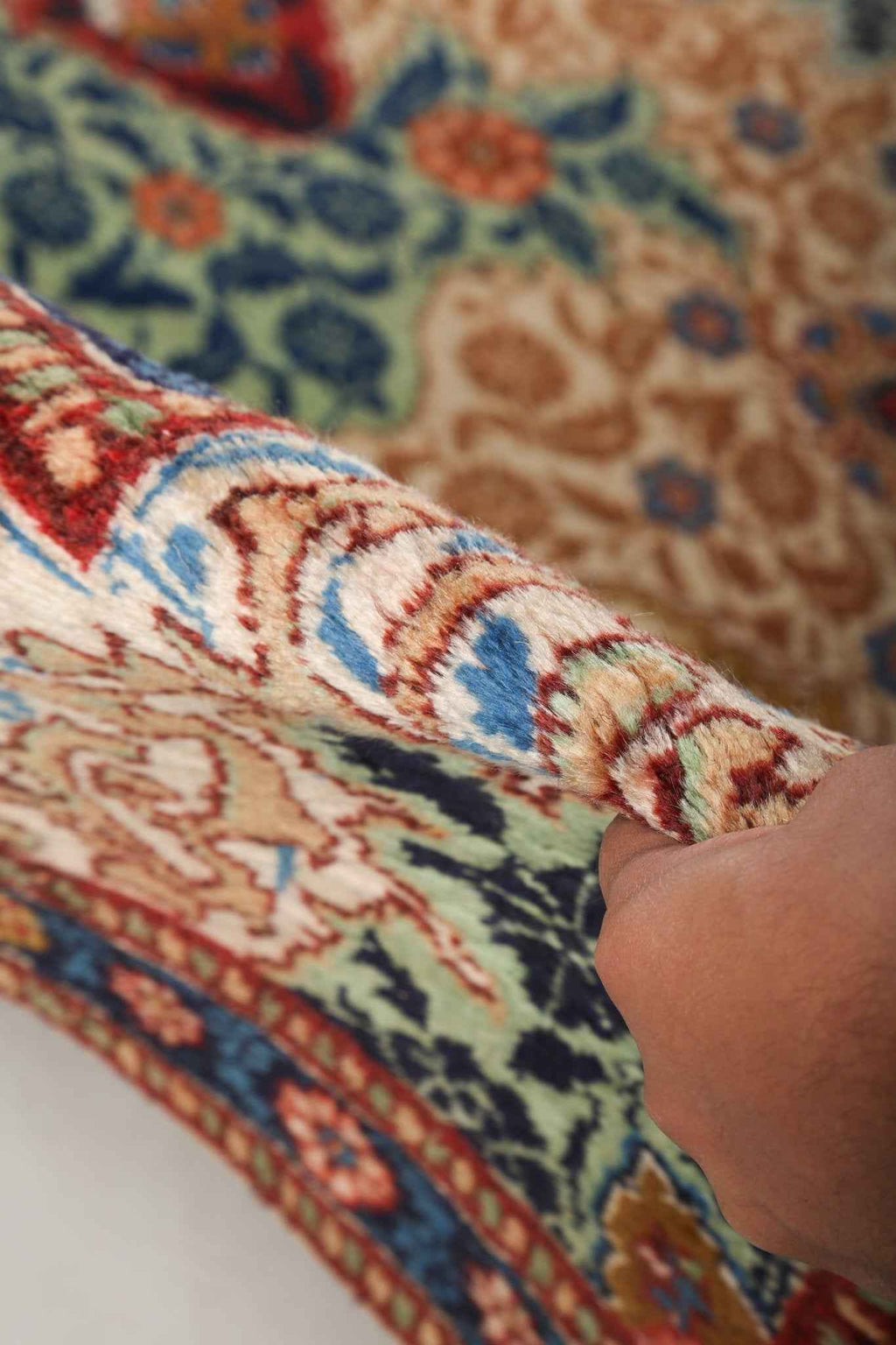 Persian Tabriz Rug | 9' 5" x 12' 8"