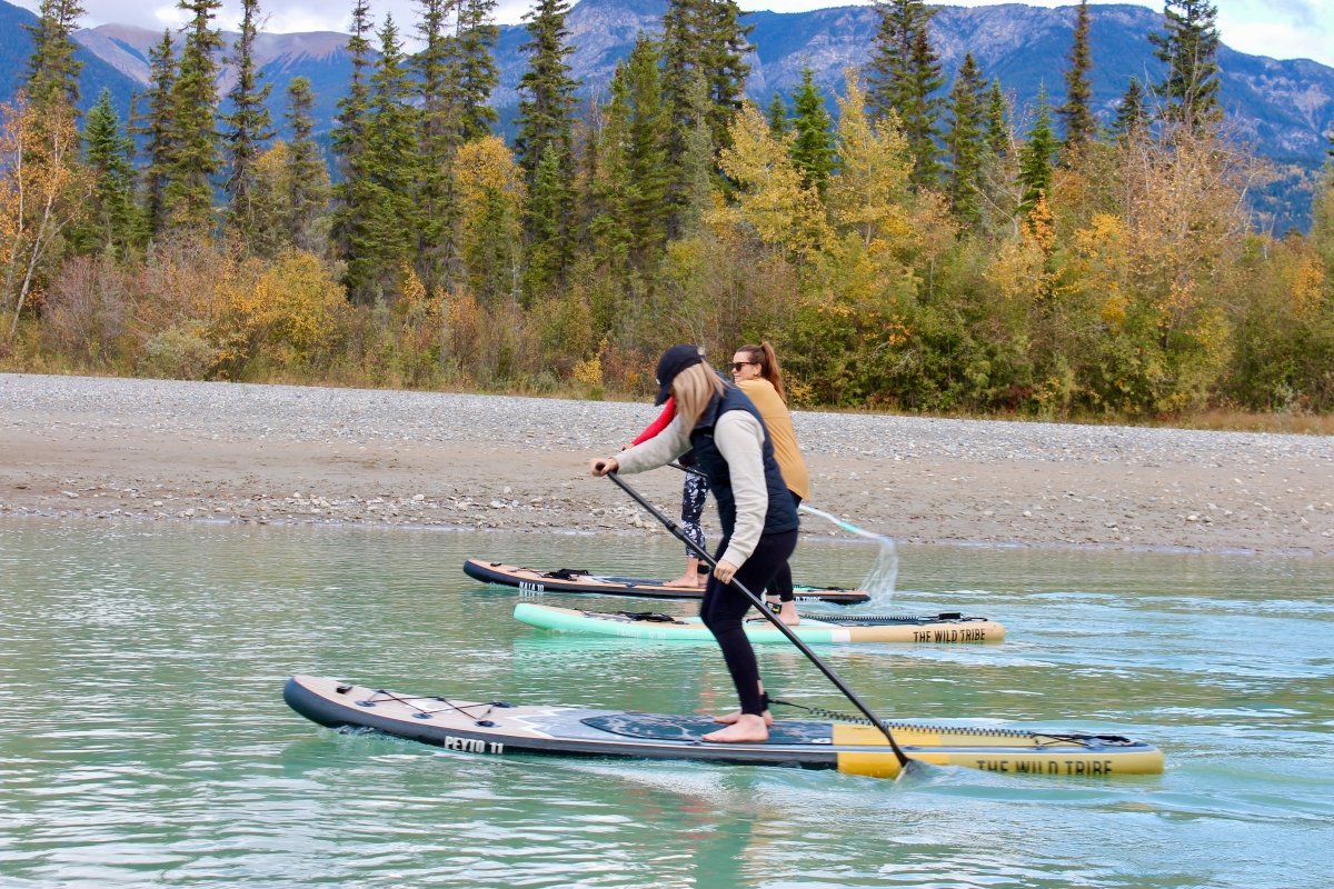 Peyto 11' - Inflatable Paddleboard - Www.Shopthatapp.ca