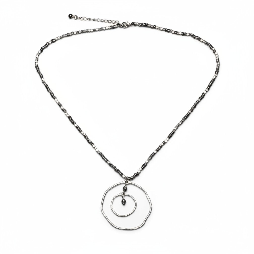 Beaten Double Ring Necklace Silver Plate - Elegant and Unique Jewelry Design - Shopthatapp.ca