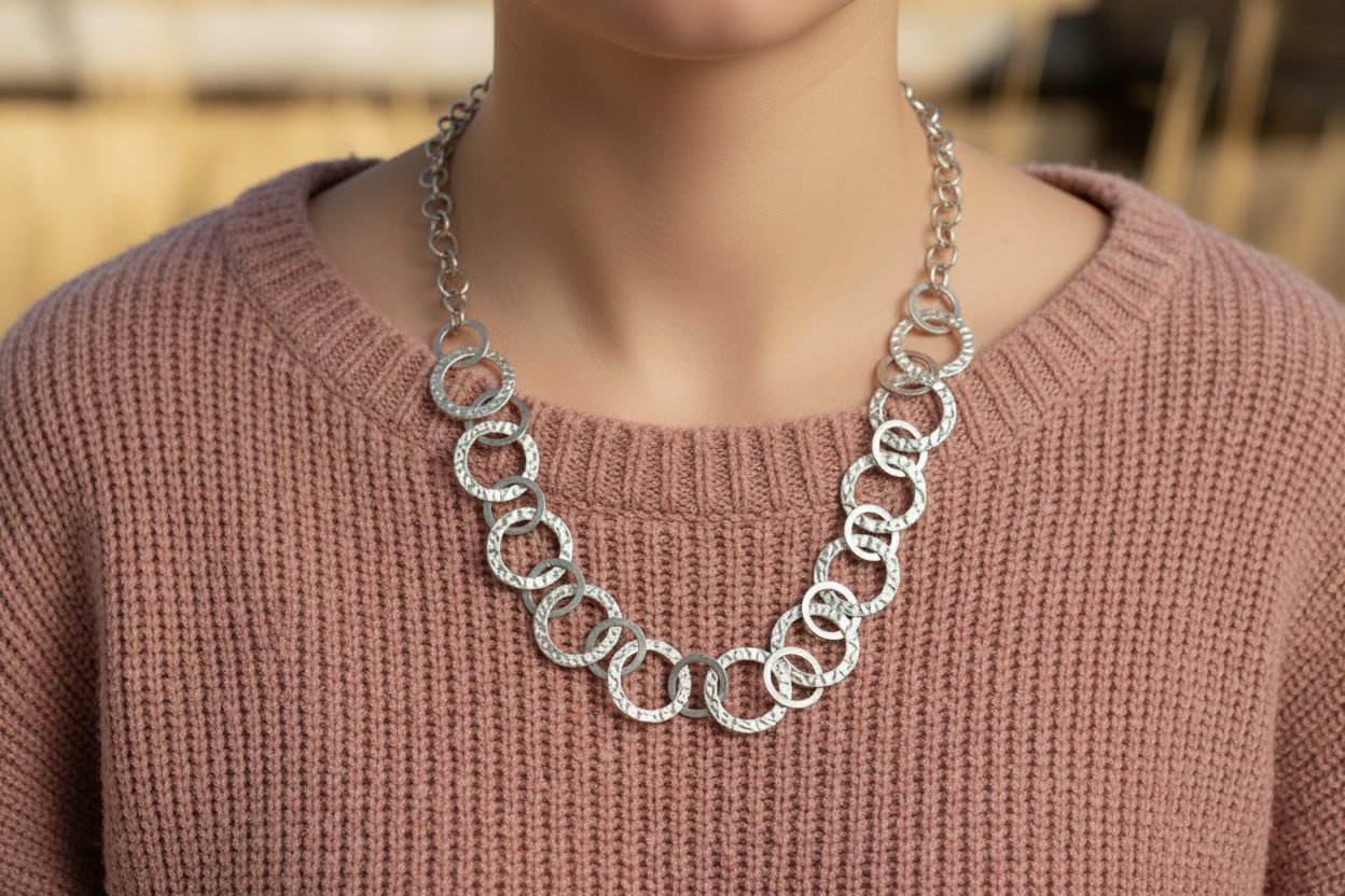 Linked Hoop Necklace - Grey Stainless Steel - Shopthatapp.ca