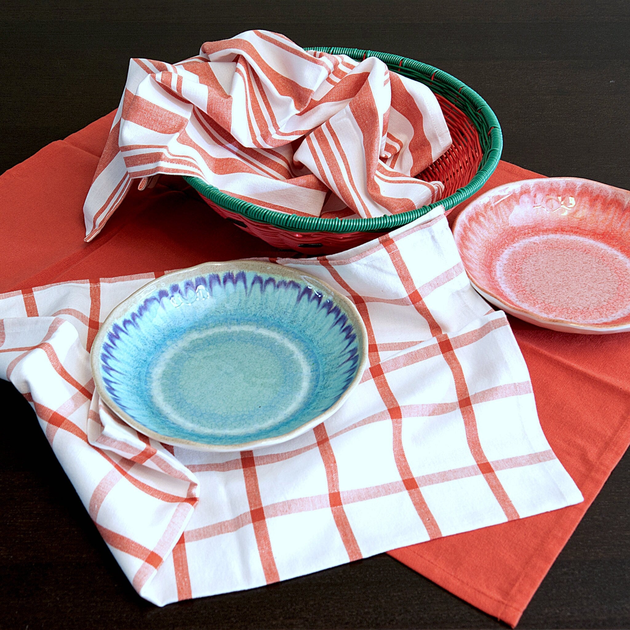 Decade Classic Tea Towels - Shopthatapp.ca
