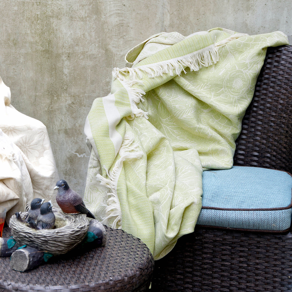 Reversible & Wearable Garden Throw (3 Colors) - Shopthatapp.ca