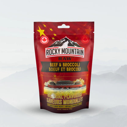 Global Flavours Chinese Beef and Broccoli dish from Rocky Mountain Raw, featuring sliced beef and broccoli florets in a savory sauce.