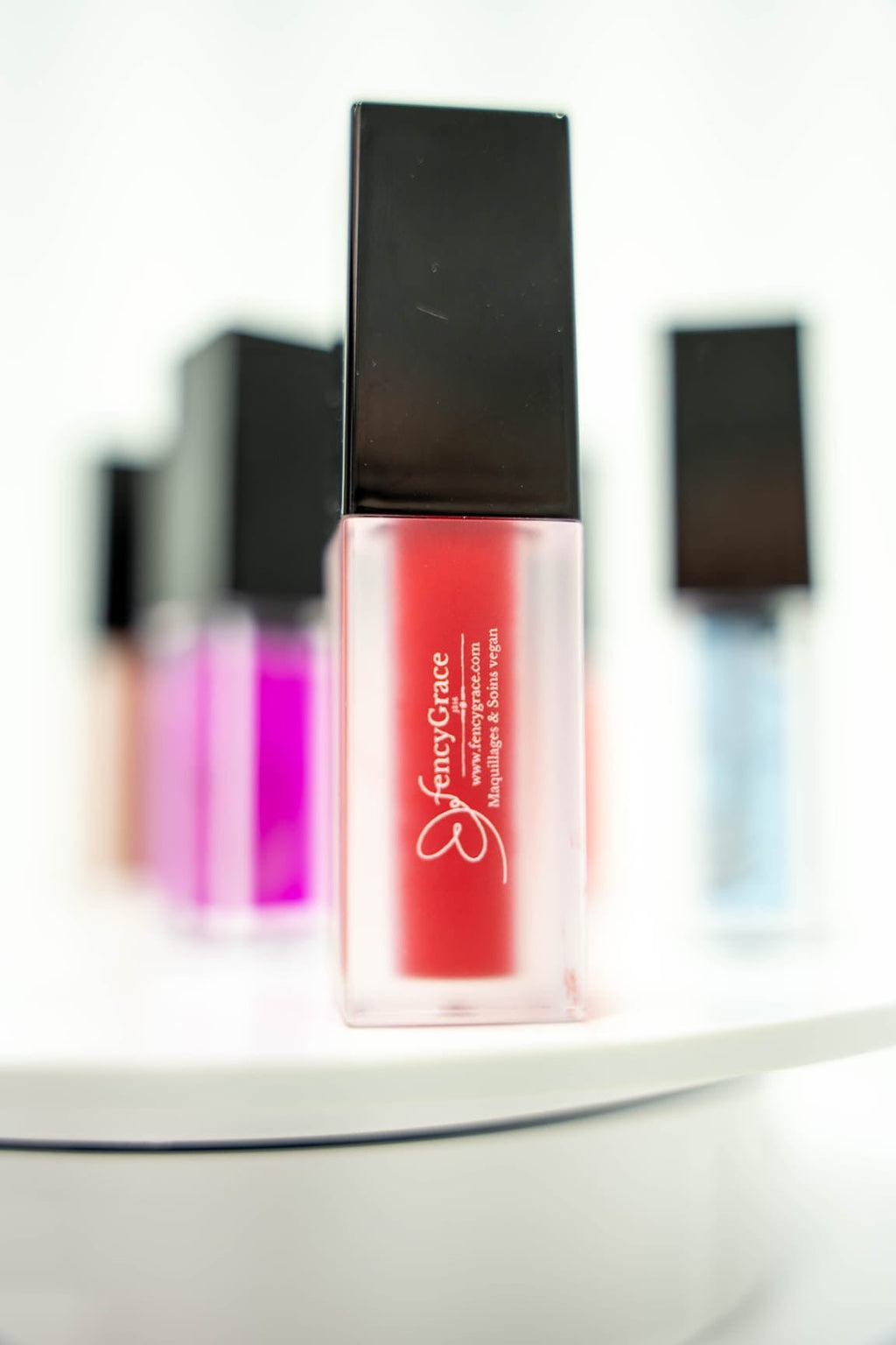 Vegan Matte Lipstick True Crimson 77 – Intense Color & Long-Lasting Wear - Shopthatapp.ca