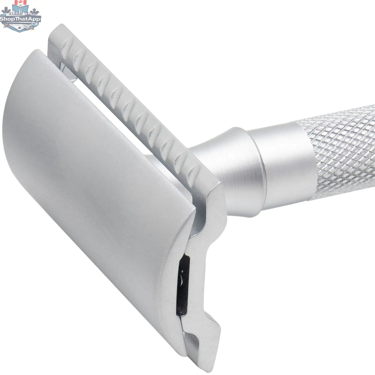 Merkur Safety Razor - 3-Piece DE with Closed Comb, Knurled Extra Long Handle in Matte Chrome - Shopthatapp.ca