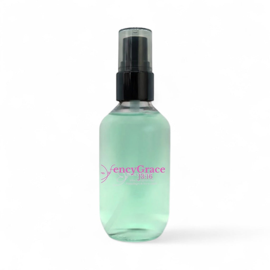 Vegan Setting Spray – Long-Lasting Hold & Natural Finish | FencyGrace Canada - Shopthatapp.ca