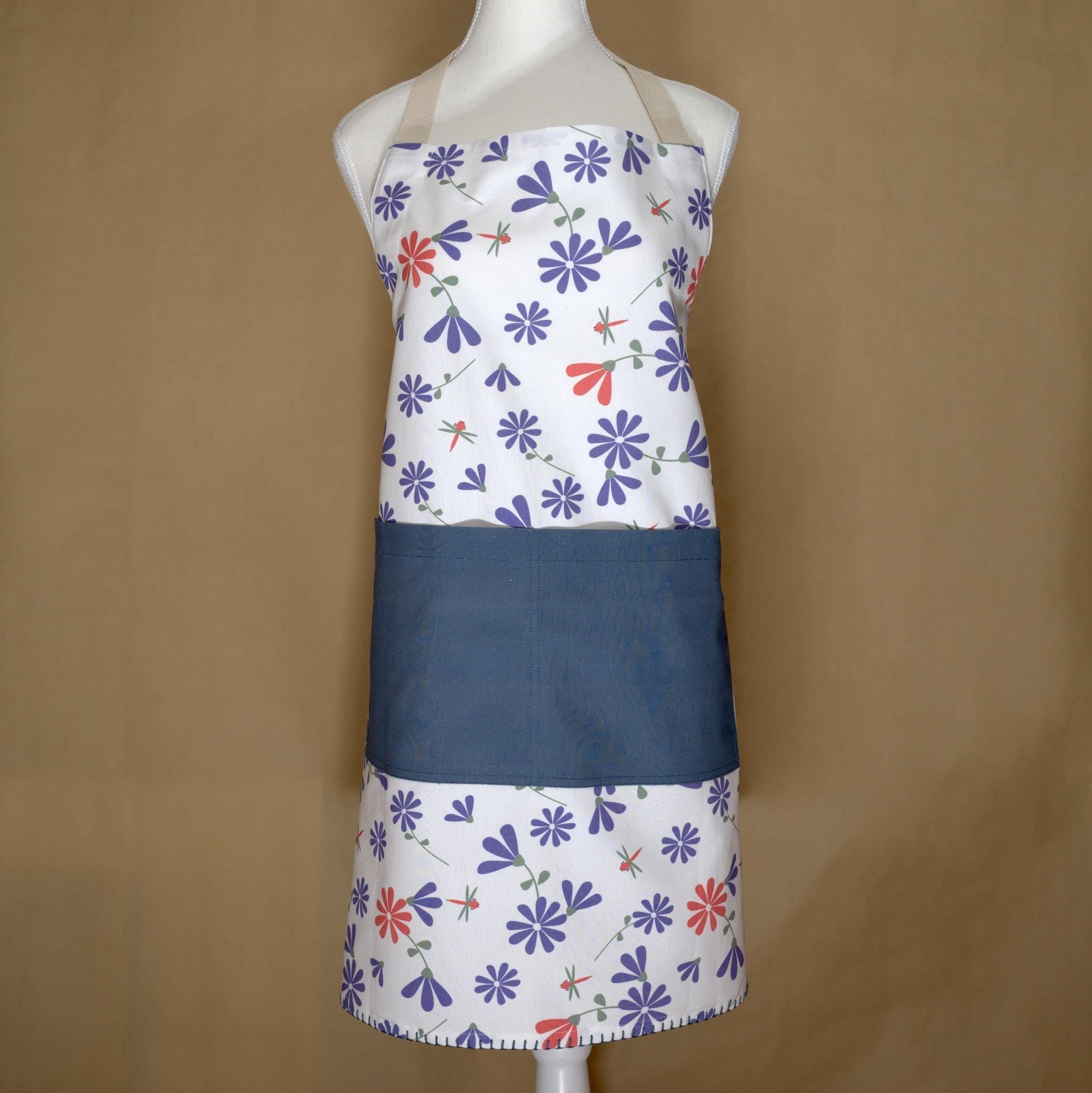 Shy Dragonfly Apron (4 Colors) - Shopthatapp.ca
