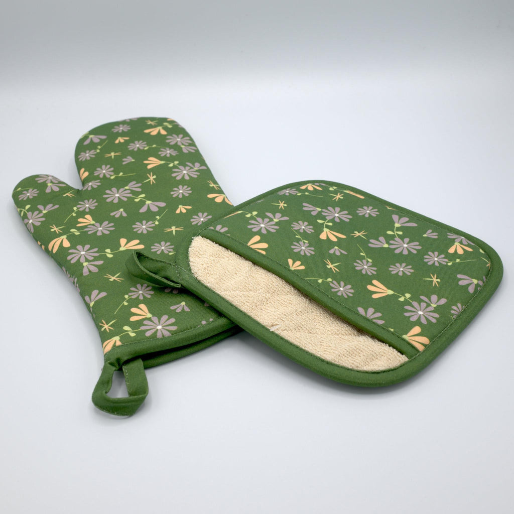 Shy Dragonfly-Oven Mitt & Pot Holder - Shopthatapp.ca