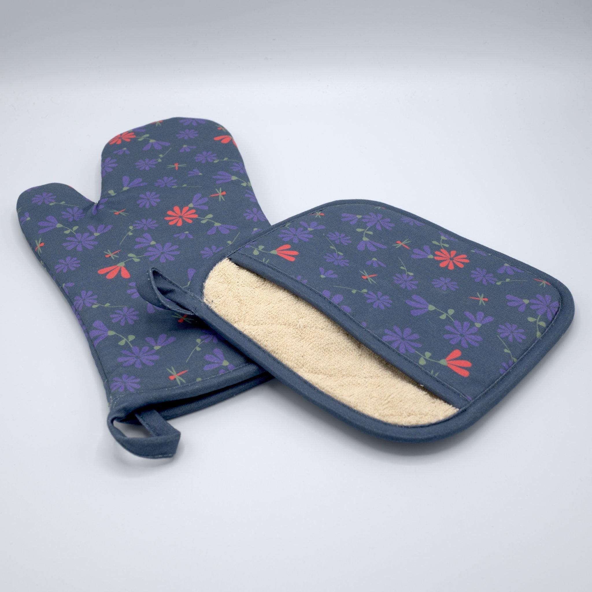 Shy Dragonfly-Oven Mitt & Pot Holder - Shopthatapp.ca