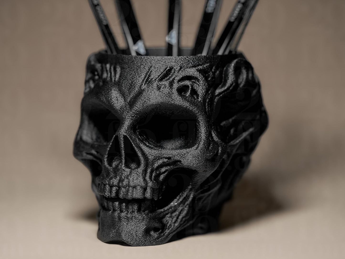 Skull Pen holder - Gothic Skull Series - Shopthatapp.ca