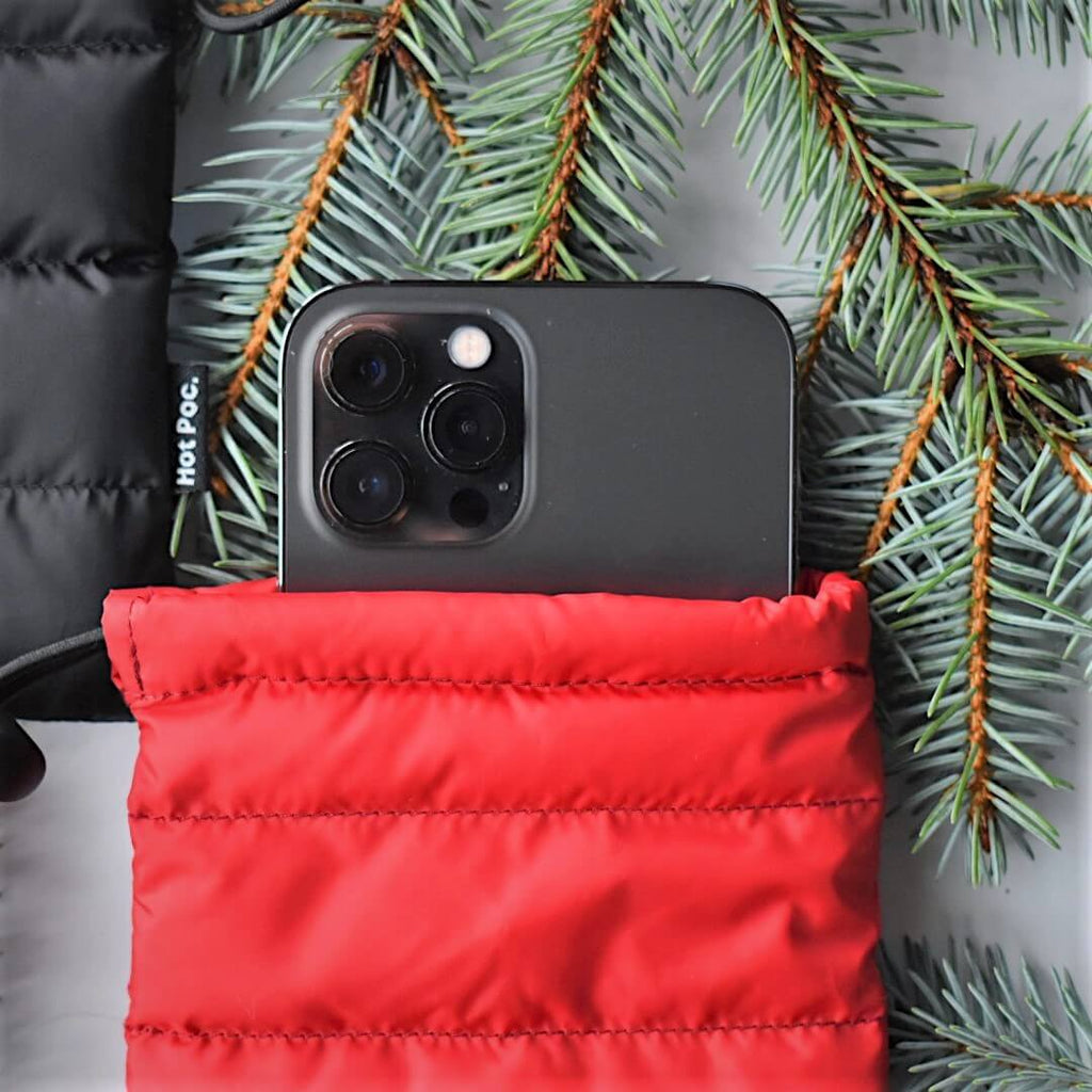 Hot Poc Sleeper - Outdoor Phone Protection Gear - Www.Shopthatapp.ca