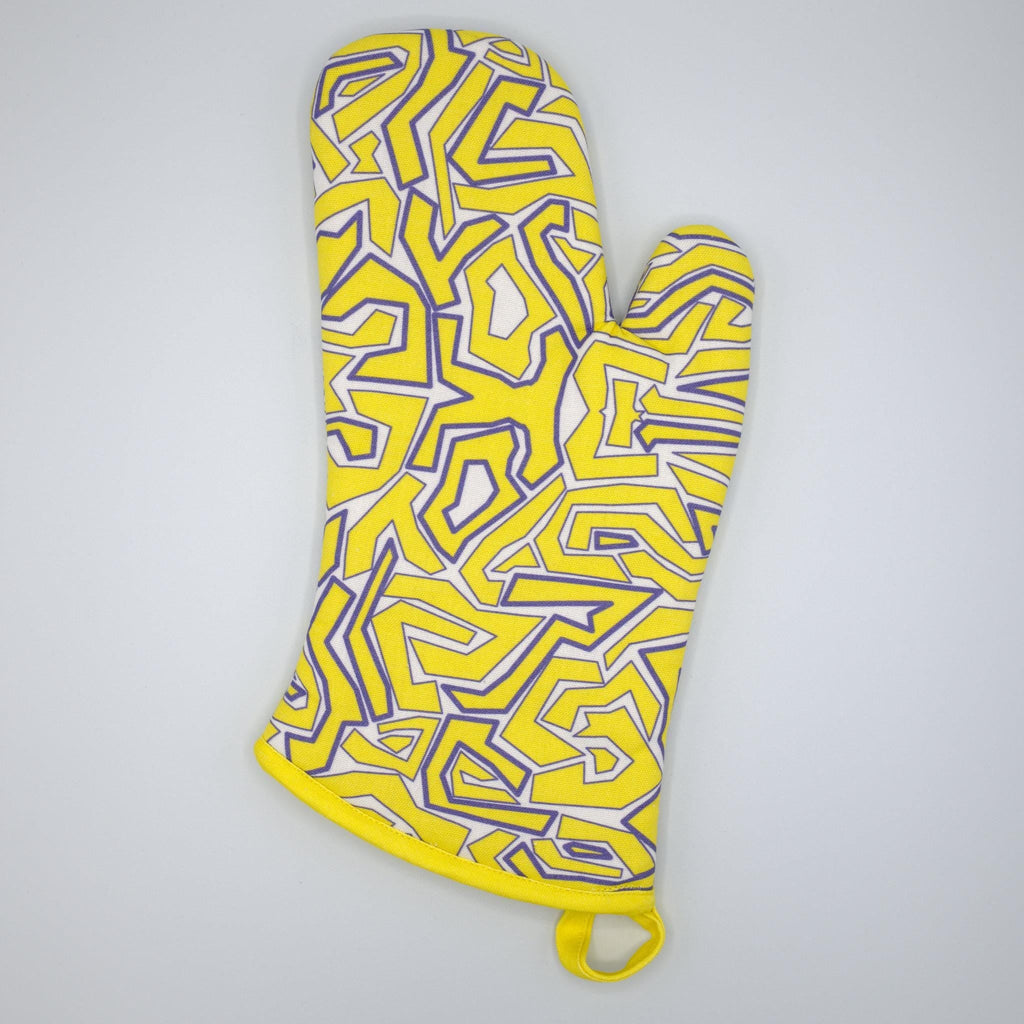 Squiggles: Oven Mitt and Pot Holder - Shopthatapp.ca