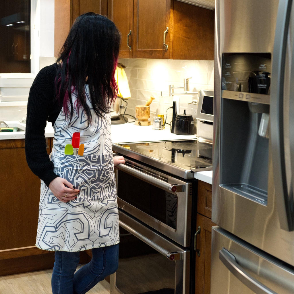 Squiggles: Uh-Mazing Apron (2 Colors) - Shopthatapp.ca