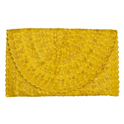 Yellow pandan leaf purse by Suzie Blue Canada, stylish clutch bag with intricate leaf design, perfect for everyday or special occasions.
