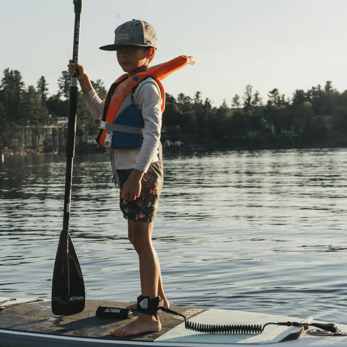 Taiga Board NIBI PADDLE KID adjustable 3-piece paddle set, lightweight with ergonomic handle for children’s water sports.