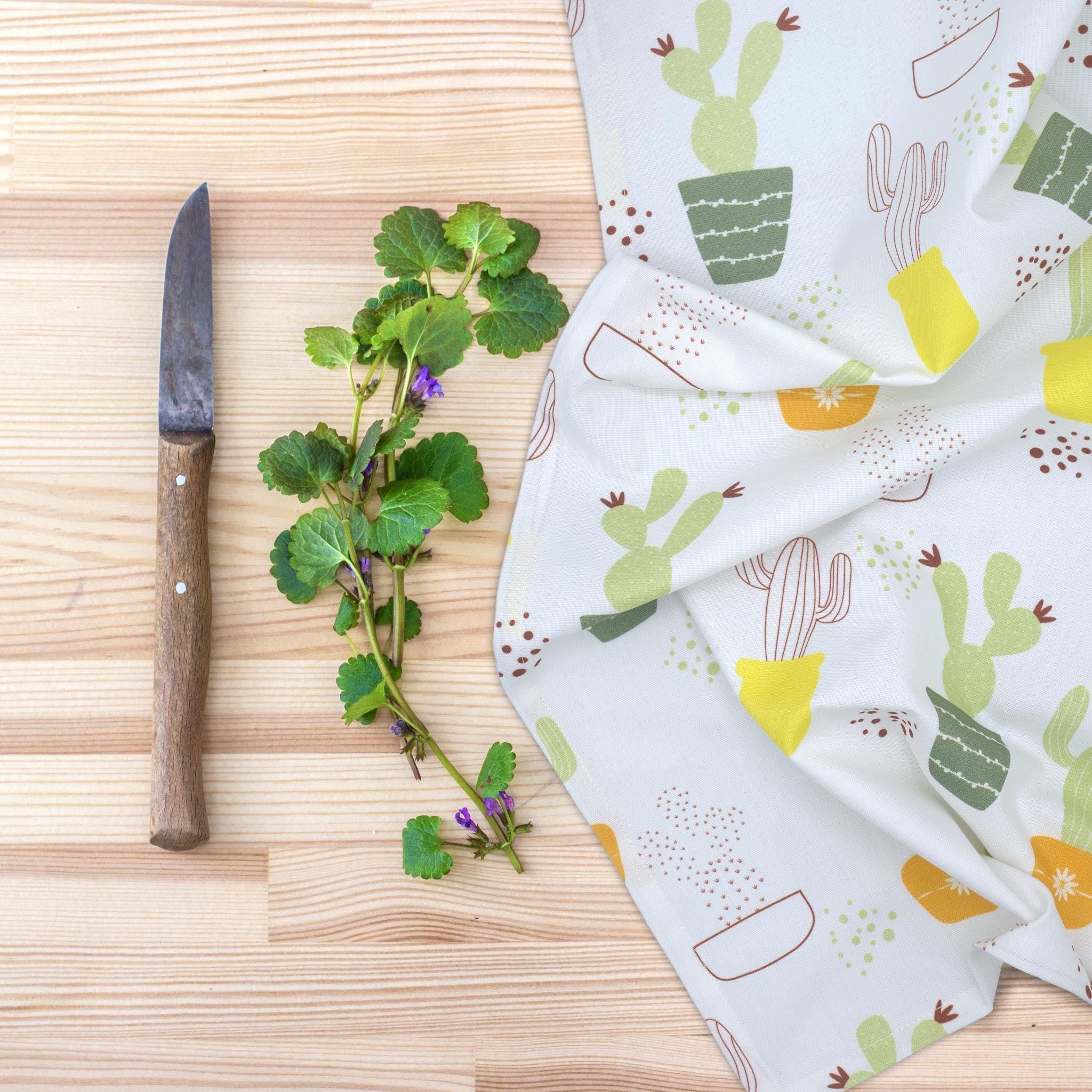 Not a Thorny Issue: Cheerful Tea Towels - Shopthatapp.ca