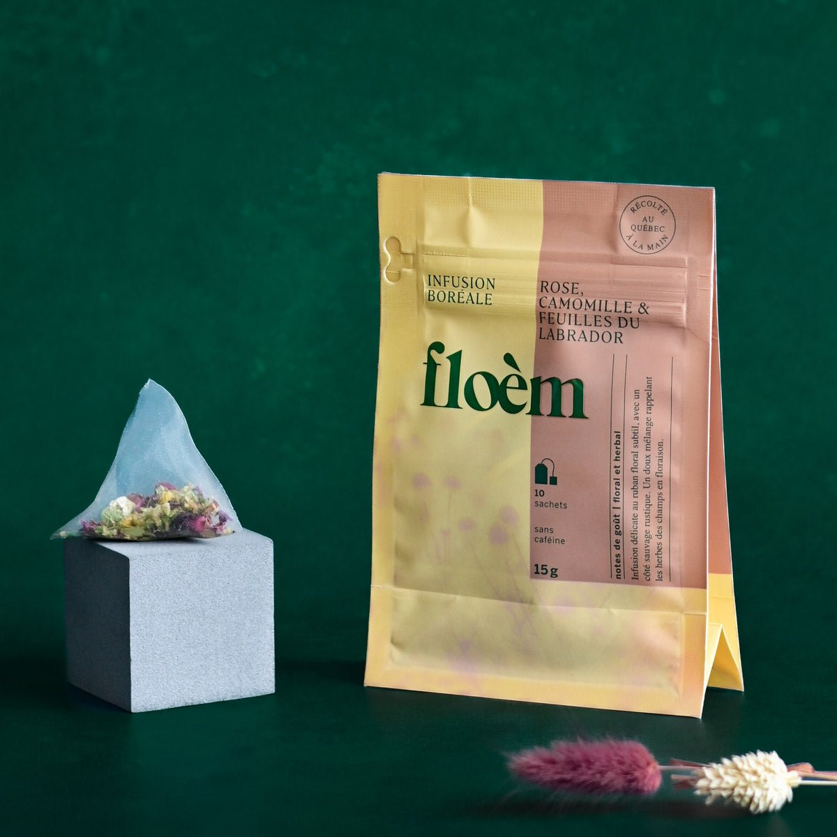Tisane en sachets Rose, camomille & feuilles du Labrador - Shopthatapp.ca