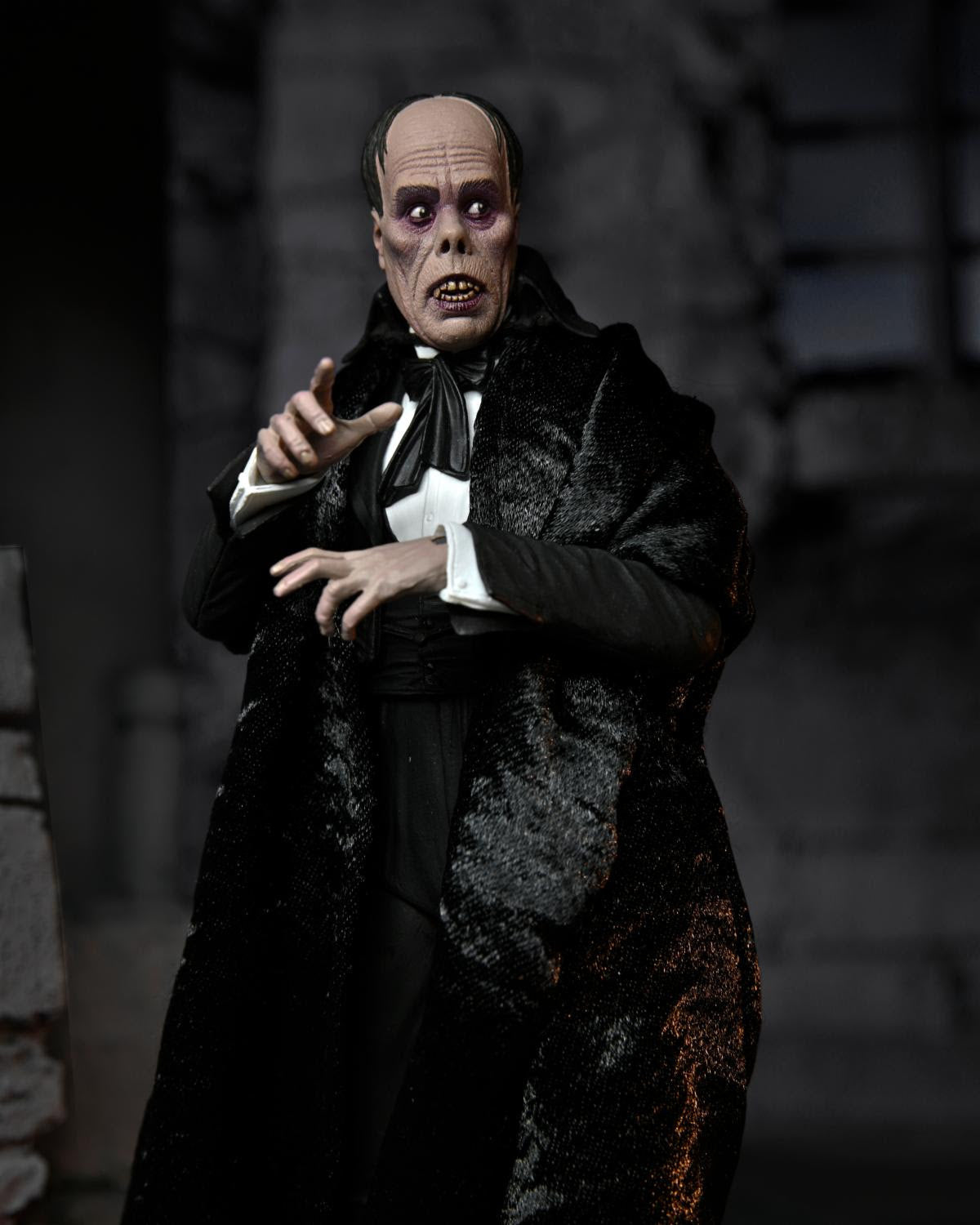 Phantom of the Opera  - Ultimate Phantom of the Opera - Color - Www.Shopthatapp.ca