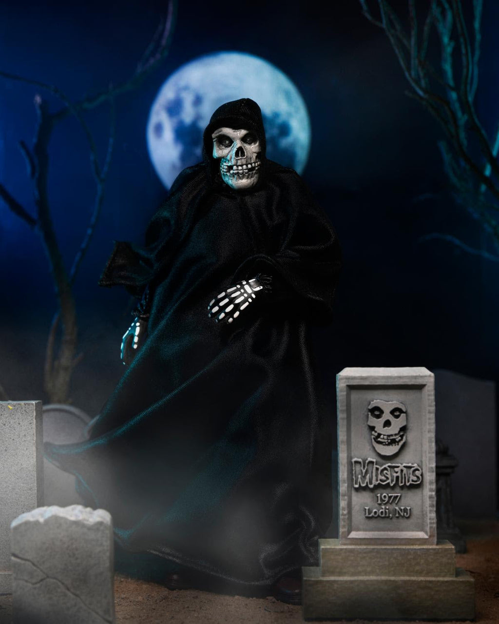 The Misfits -  Scale Action Figure - Ultimate Fiend - Www.Shopthatapp.ca