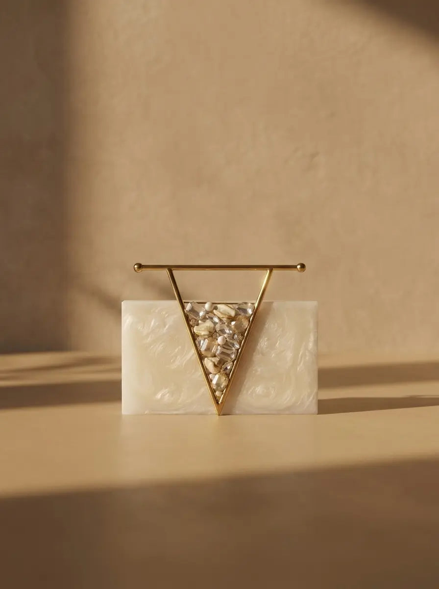 Sleek Handcrafted Geometric Clutch – Elevate Your Style Effortlessly
